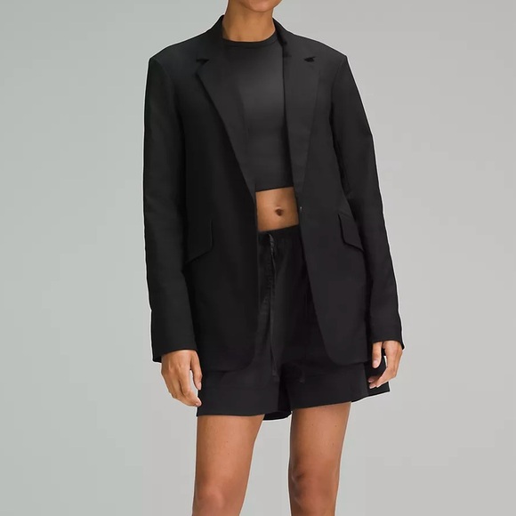 NWT Lululemon Relaxed-Fit Twill Blazer in Black - Picture 3 of 8